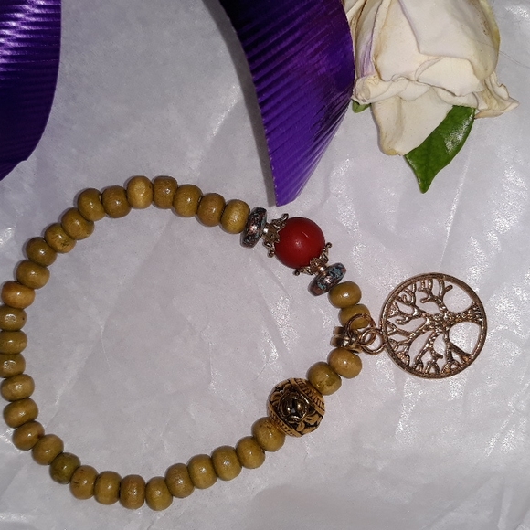 Tree of Life Bracelet Wooden Beads with Gold Tree of Life Charm adjustable NEW - Picture 5 of 7